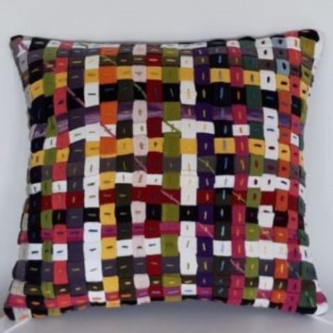 CUSHION_007_Pic1