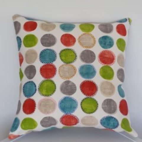 CUSHION_010_Pic1